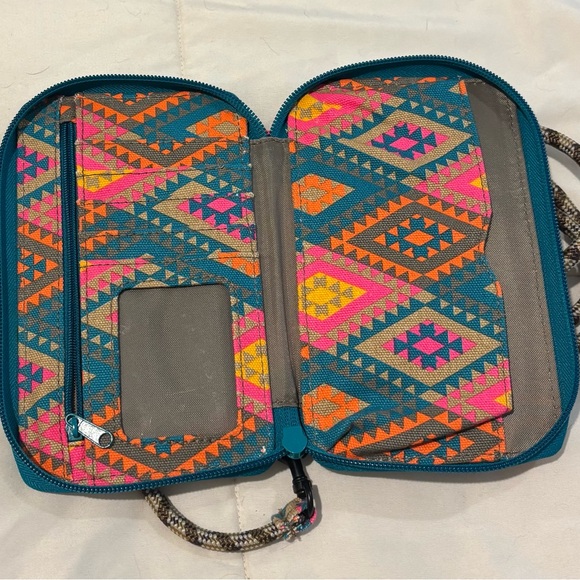 KAVU Colorful Geometric Crossbody Bag - Picture 2 of 4